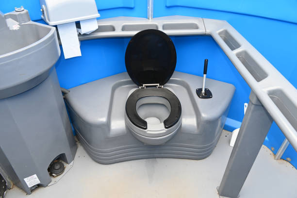 Best Porta potty rental near me  in North Seekonk, MA